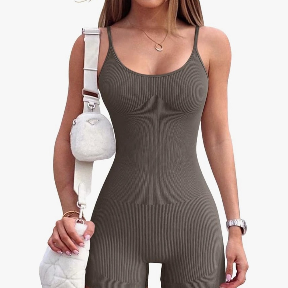 OQQ Ribbed Jumpsuit in Taupe- S